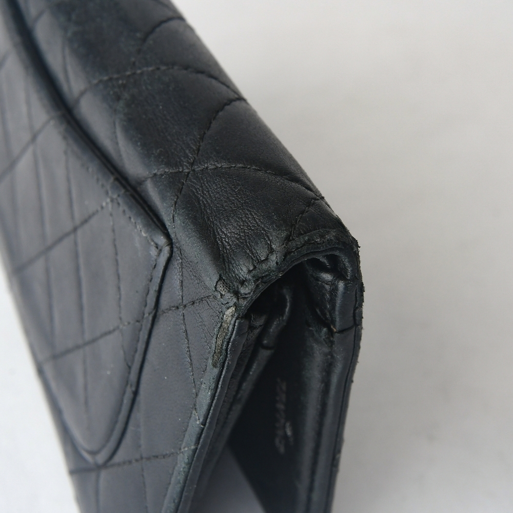 SOLD🥀 Authentic CHANEL Lambskin Quilted Yen Wallet in Black ~ Room For iPhones - Picture 10 of 13